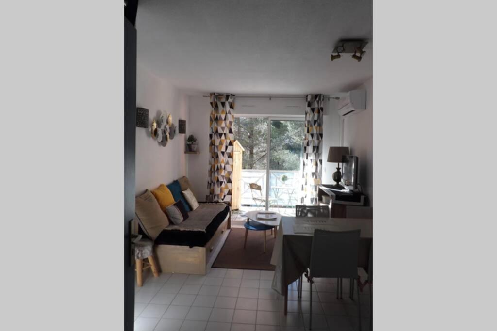 Appartement T2 dans résidence avec piscine et tennis Saint-Raphaël Exterior foto